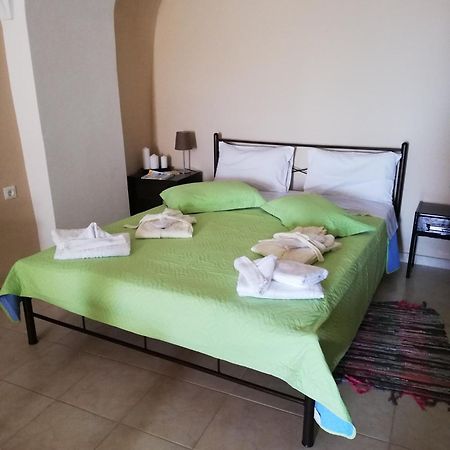 Apartamento Mantilaria Fira  Exterior foto