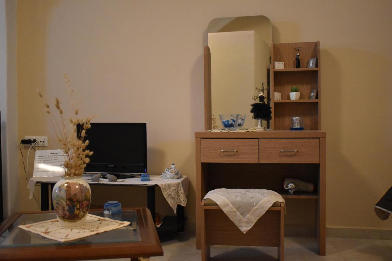 Apartamento Mantilaria Fira  Exterior foto